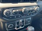 2025 Jeep Gladiator Crew Cab 4x4 Pickup for sale #L536582 - photo 17