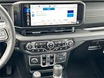 2025 Jeep Gladiator Crew Cab 4x4 Pickup for sale #L536583 - photo 5