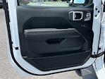 2025 Jeep Gladiator Crew Cab 4x4 Pickup for sale #L536585 - photo 11