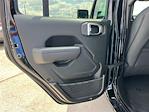 2025 Jeep Gladiator Crew Cab 4WD Pickup for sale #L539088 - photo 8