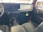 2025 Jeep Gladiator Crew Cab 4x4 Pickup for sale #L542740 - photo 4