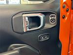 2025 Jeep Gladiator Crew Cab 4x4 Pickup for sale #L542740 - photo 9