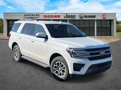Used 2023 Ford Expedition - photo 1
