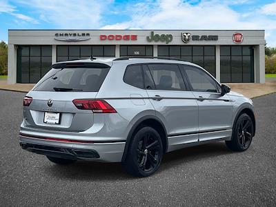 Used 2023 Volkswagen Tiguan - photo 1