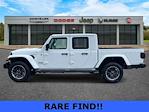 2023 Jeep Gladiator Crew Cab 4x4 Pickup for sale #P4912 - photo 30