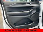 2024 Jeep Grand Cherokee 4x4 SUV for sale #P4920 - photo 15