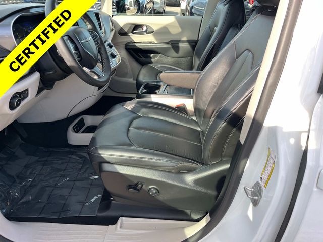 Used 2024 Chrysler Pacifica - photo 20