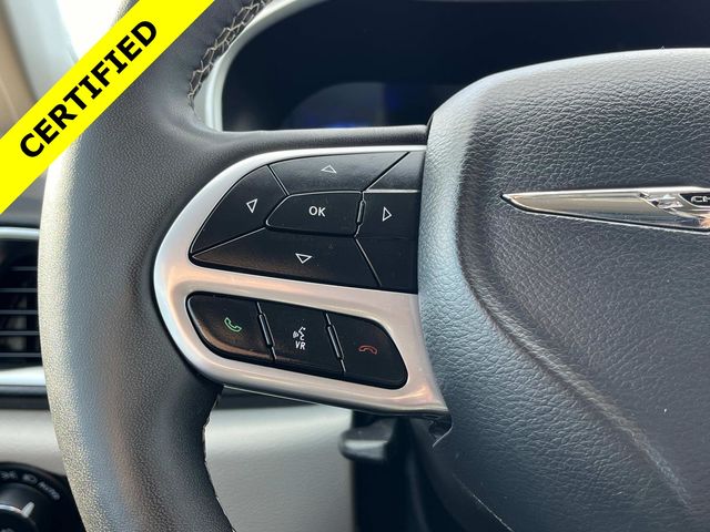 Used 2024 Chrysler Pacifica - photo 24