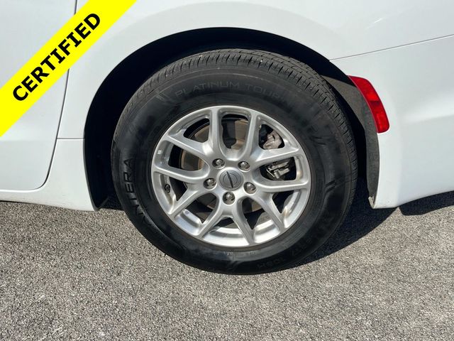 Used 2024 Chrysler Pacifica - photo 44