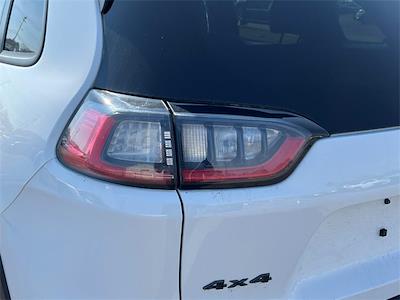 Used 2021 Jeep Cherokee - photo 1