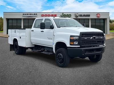 Used 2023 Chevrolet Silverado 5500 - photo 1