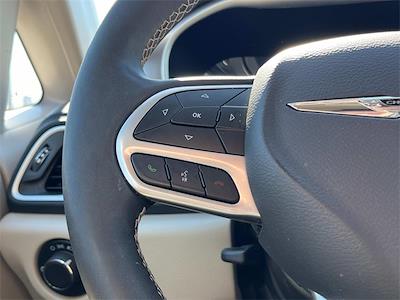 Used 2024 Chrysler Voyager - photo 1