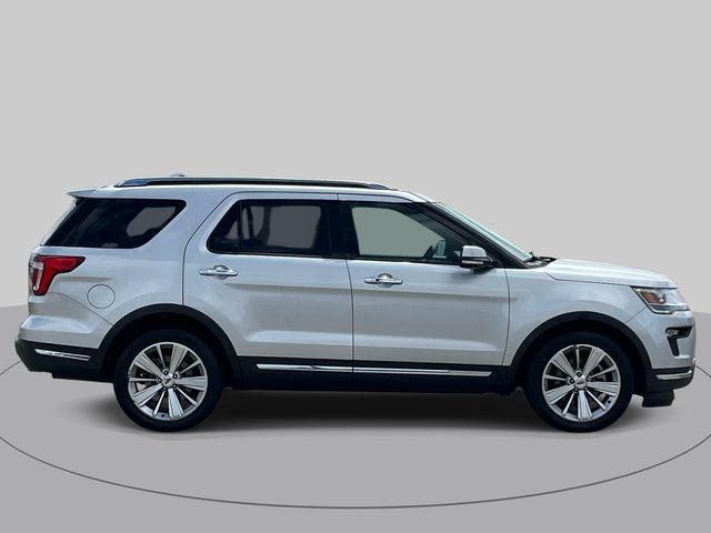 Used 2019 Ford Explorer - photo 2