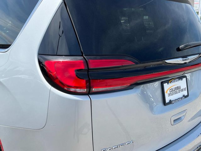 Used 2024 Chrysler Pacifica - photo 43