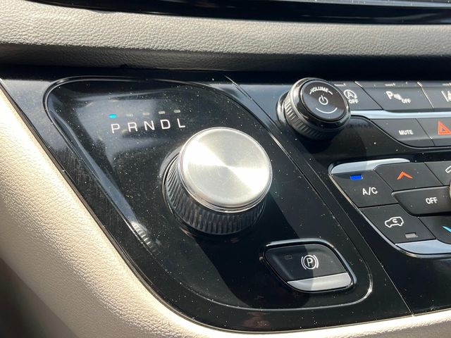Used 2024 Chrysler Pacifica - photo 26