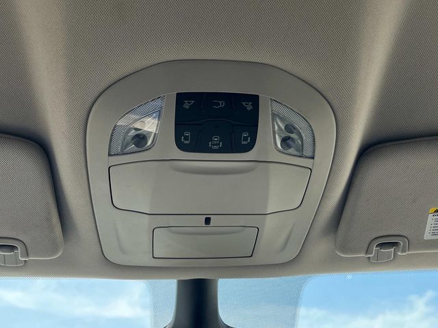 Used 2024 Chrysler Pacifica - photo 30