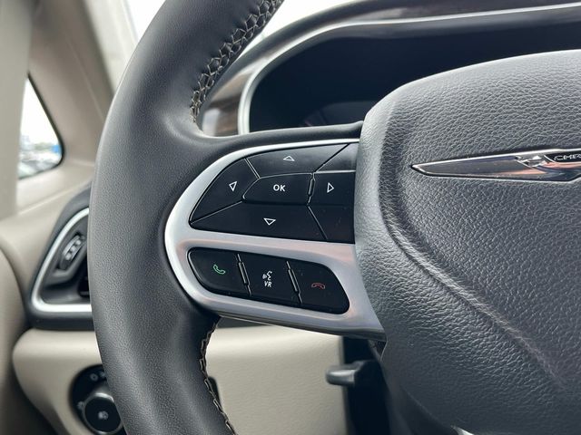Used 2023 Chrysler Pacifica - photo 26