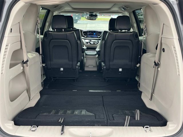 Used 2023 Chrysler Pacifica - photo 41