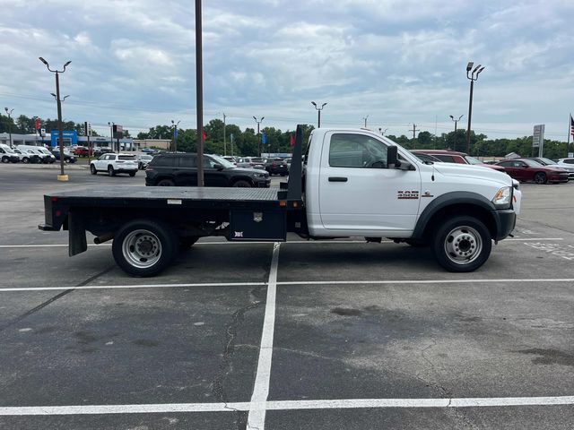 Used 2018 Ram 4500 - photo 2