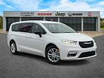New 2026 Chrysler Pacifica Select Minivan for sale #R210722 - photo 3