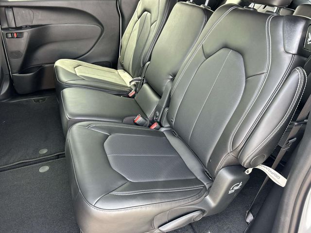 New 2026 Chrysler Pacifica - photo 10