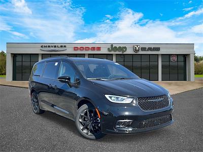 2025 Chrysler Pacifica FWD Minivan for sale #R508401 - photo 1