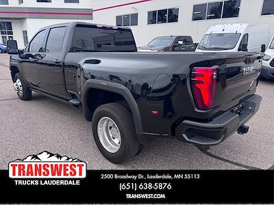 Used 2024 GMC Sierra 3500 Denali Ultimate Crew Cab 4WD Pickup for sale #92L2766 - photo 2