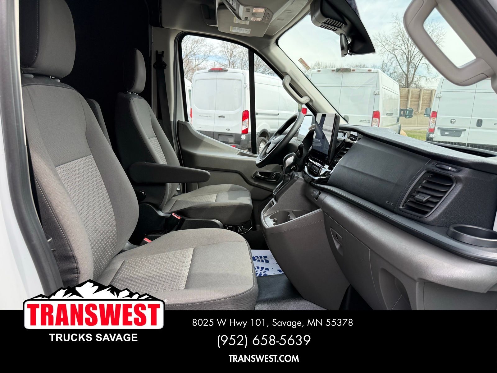 Used 2024 Ford Transit 250 - photo 9