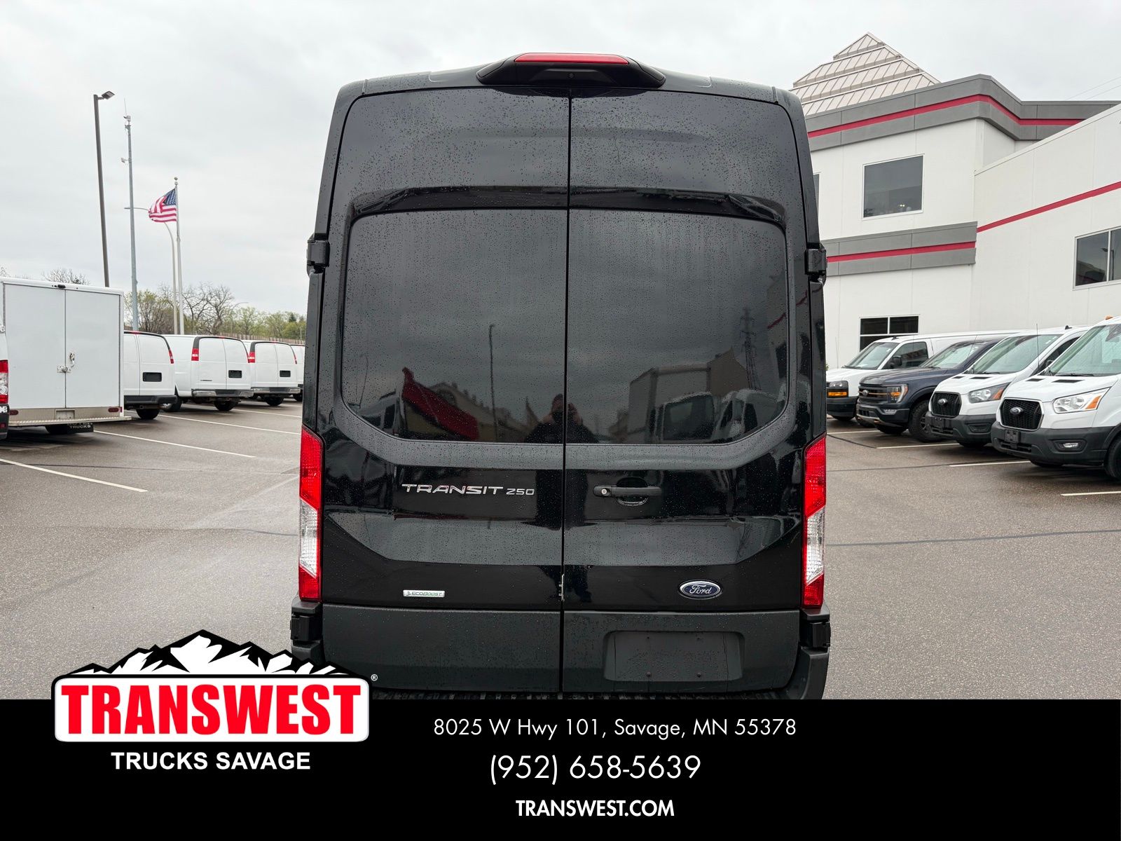 Used 2023 Ford Transit 250 - photo 14