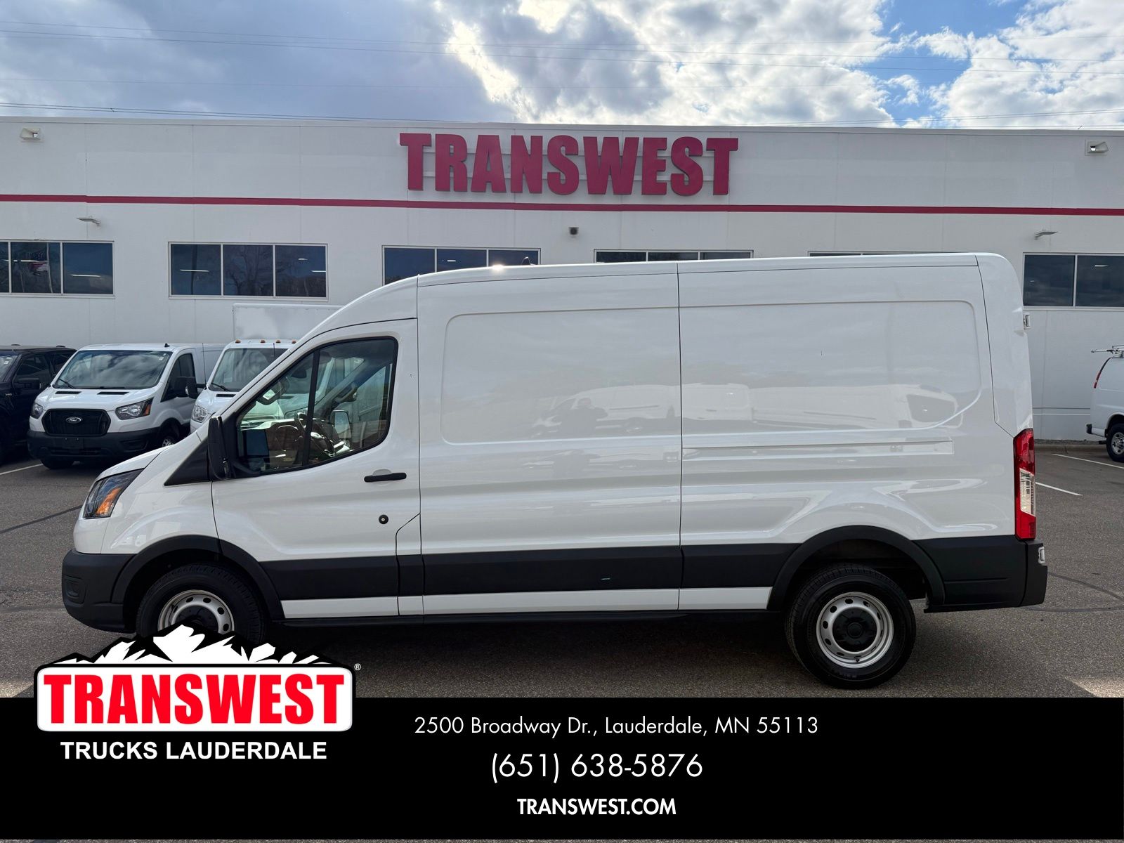 Used 2023 Ford Transit 250 - photo 2