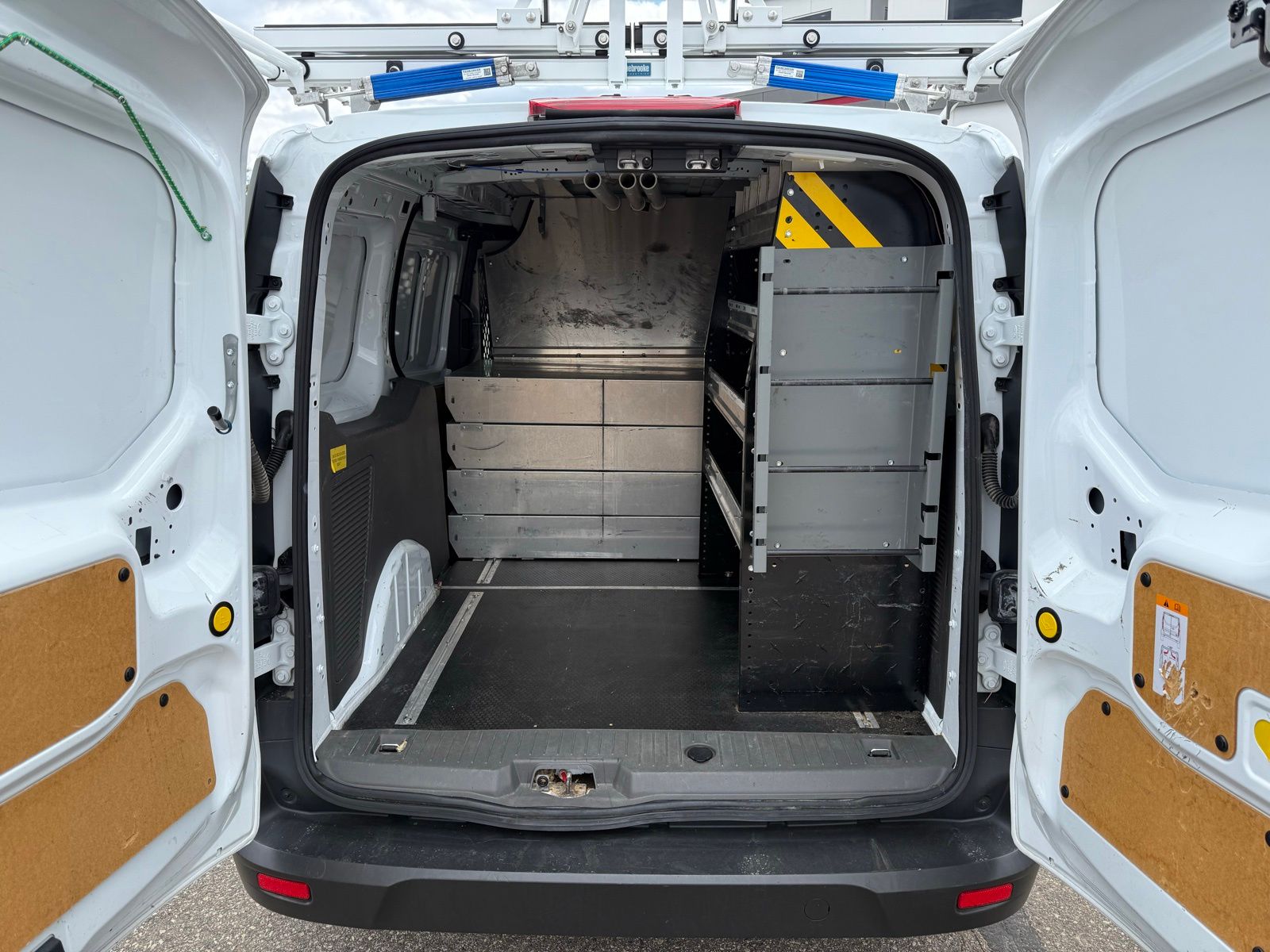 Used 2021 Ford Transit Connect - photo 15