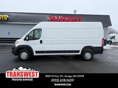 Used 2025 Ram ProMaster 2500 - photo 1