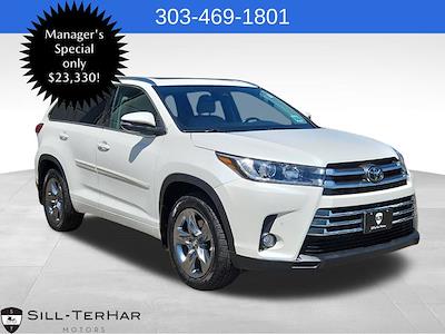 Used 2017 Toyota Highlander Limited AWD SUV for sale #70726A - photo 1
