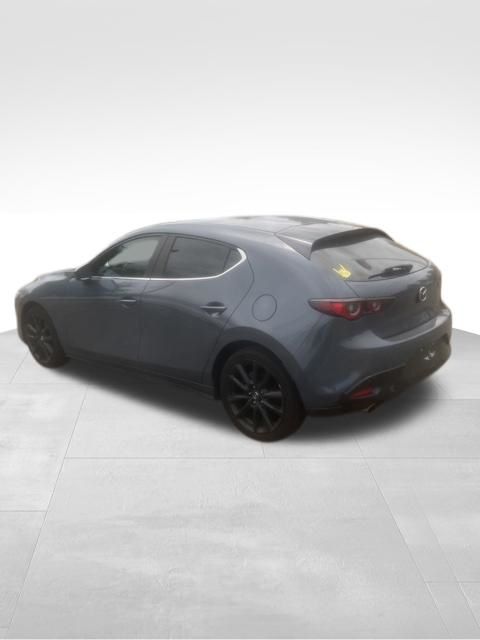 Used 2023 Mazda3 - photo 4