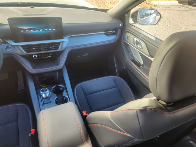 New 2026 Ford Explorer - photo 14