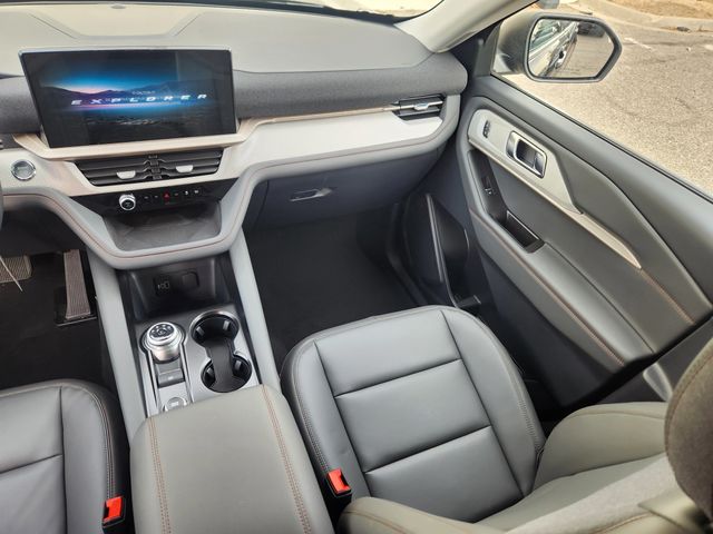 New 2026 Ford Explorer - photo 14