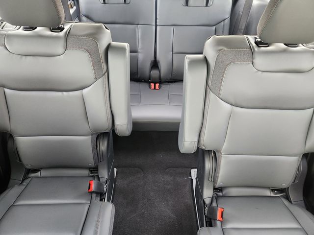 New 2026 Ford Explorer - photo 16