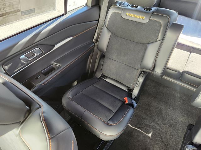 New 2026 Ford Explorer - photo 15