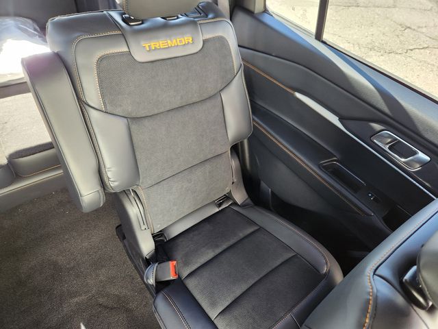 New 2026 Ford Explorer - photo 17