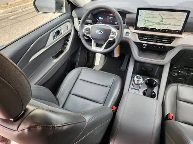 New 2026 Ford Explorer - photo 12