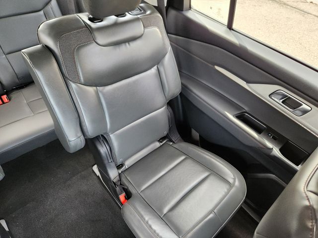 New 2026 Ford Explorer - photo 17