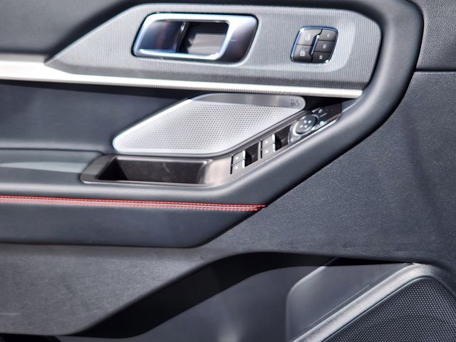New 2026 Ford Explorer - photo 11