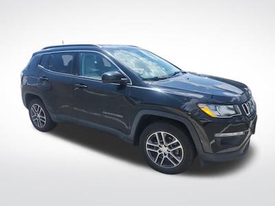 2017 Jeep Compass 4x4 SUV for sale #M12082A - photo 2