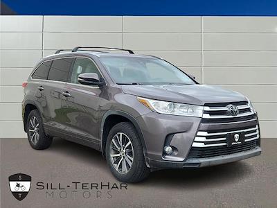 2017 Toyota Highlander 4x4 SUV for sale #P2393A - photo 1