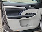 2017 Toyota Highlander 4x4 SUV for sale #P2393A - photo 7