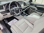 2017 Toyota Highlander 4x4 SUV for sale #P2393A - photo 9