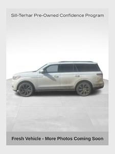 Used 2022 Lincoln Navigator - photo 1