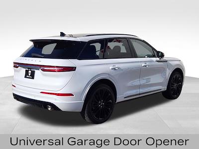 Used 2025 Lincoln Corsair - photo 1