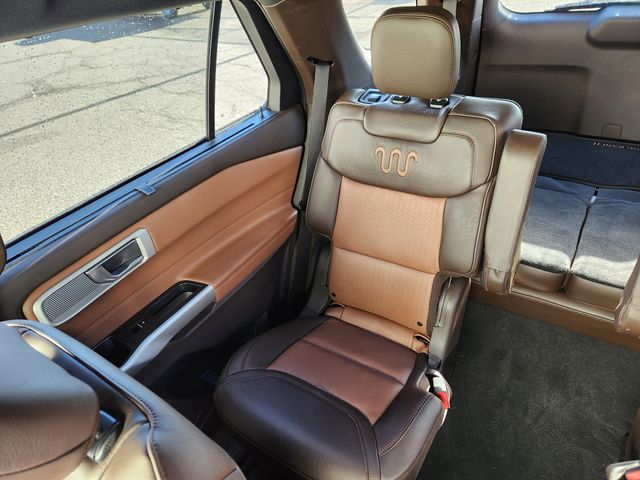 Used 2023 Ford Explorer - photo 18
