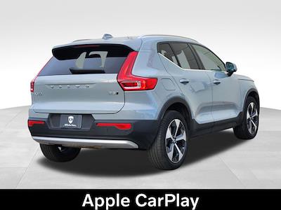 Used 2024 Volvo XC40 - photo 1